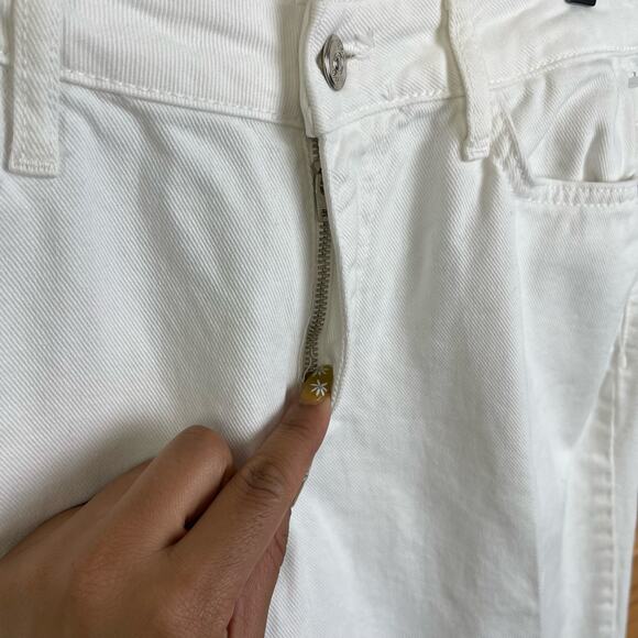 ZARA Womens Size 0 White Wide leg Jeans Mid-Rise Loose Fit Summer Raw Hem Denim - Picture 9 of 9